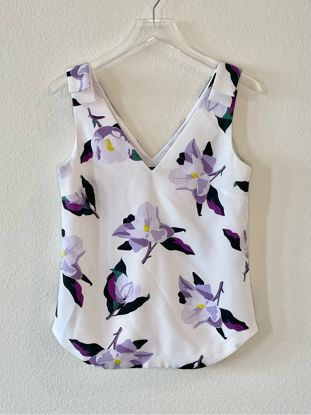 Banana Republic Magnolia Floral V-Neck Tank Top